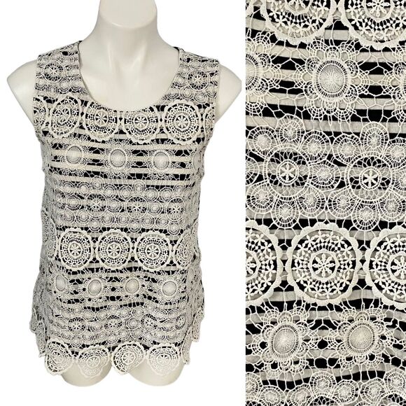 C Oliver Top Women Medium Lace Overlay Blue Stripe Tank Boho Nautical Officecore - Picture 1 of 13